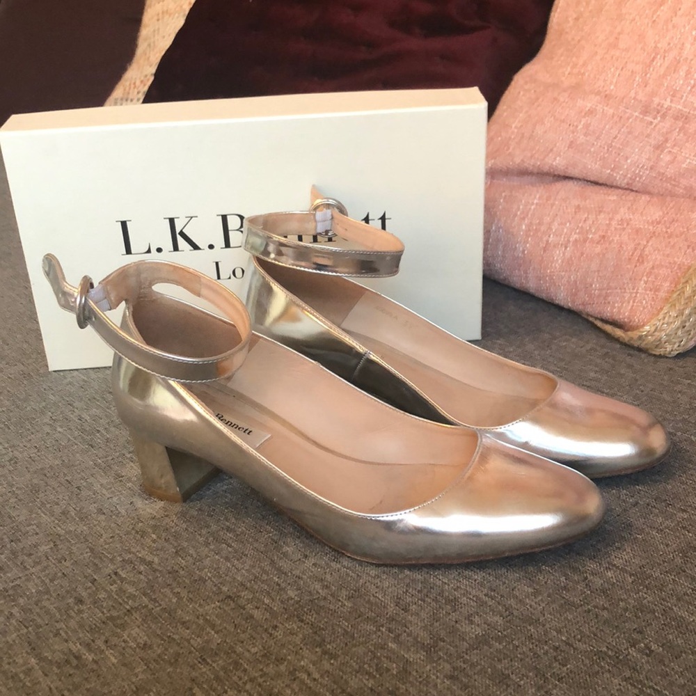 L.K. Bennett Silver Low Block Heel Pumps EU 39